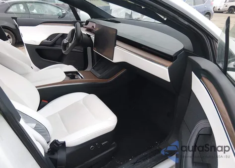 2022 Tesla Model X Dual Motor All-Wheel Drive from USA, damaged, VIN 7SAXCAE51NF356436